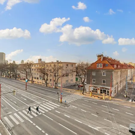 דירה Lam Safari - Balcony - Ac - Free Parking *