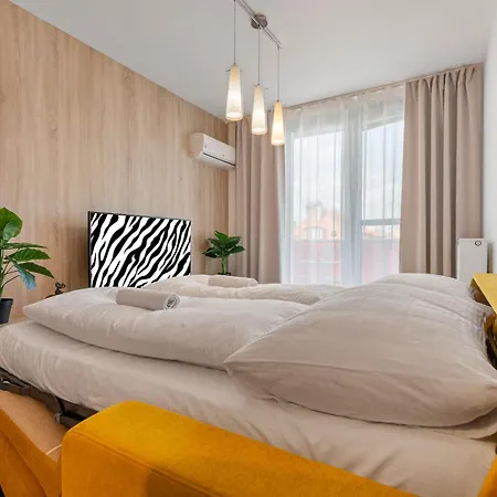 Apartamento Lam Safari - Balcony - Ac - Free Parking Bratislava