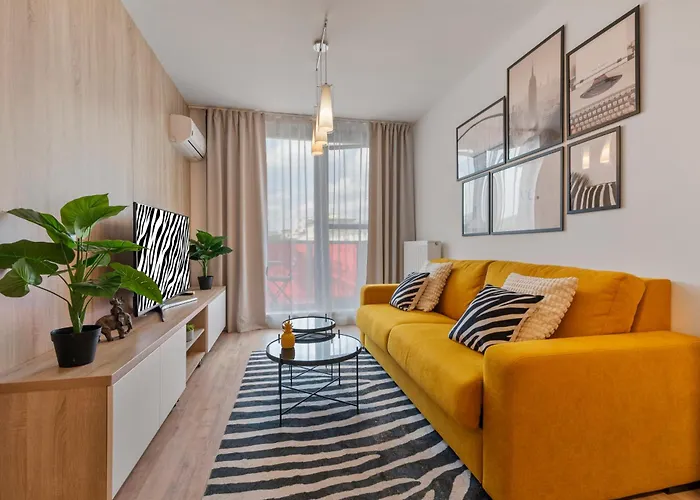 Lam Safari - Balcony - Ac - Free Parking